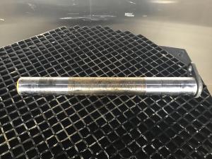 Liebherr Pin 80x777x735